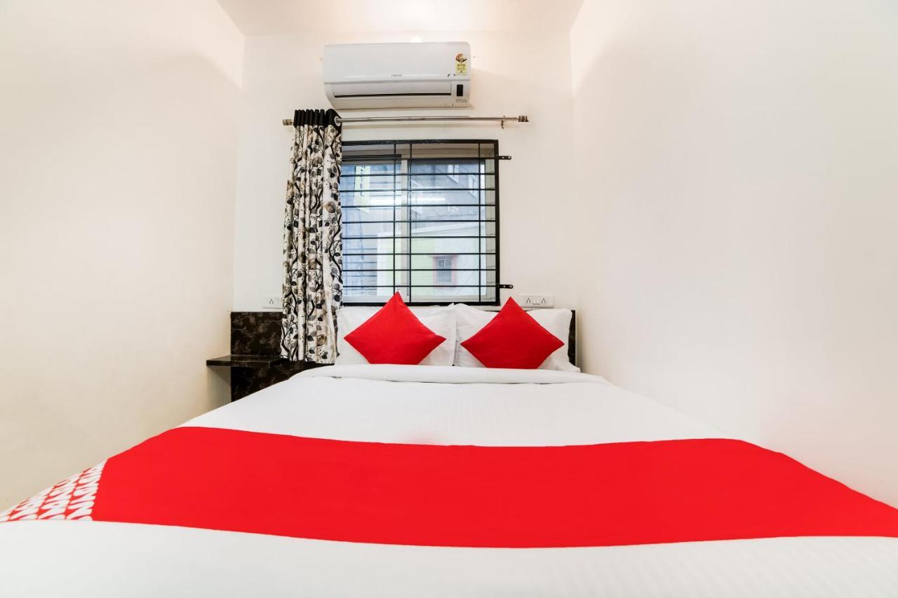 Oyo 40726 Classic Guest House 西隆 外观 照片